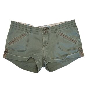 Arizona Jeans Co. Army green shorts size 9
